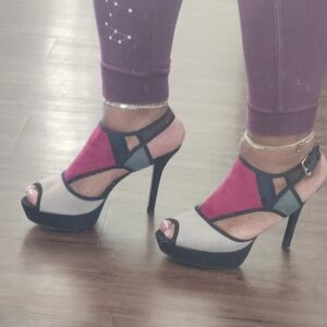 Nine West Multicolor Suede Colorblock Peep-Toe Heels